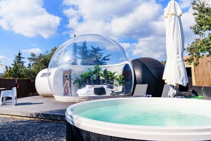 Alojamiento rural para parejas en Castellón con piscina privada