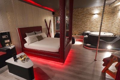 Habitaciones por horas en Madrid con tabla de sumisión