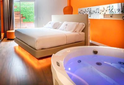 Hotel con jacuzzi para parejas en Madrid