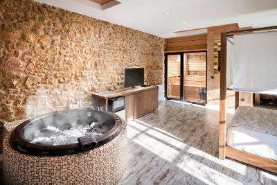 Hotel rural con jacuzzi y sauna en la habitación