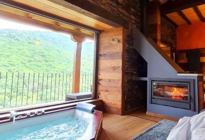 Hoteles con encanto en Asturias para San Valentín con chimenea en la habitación