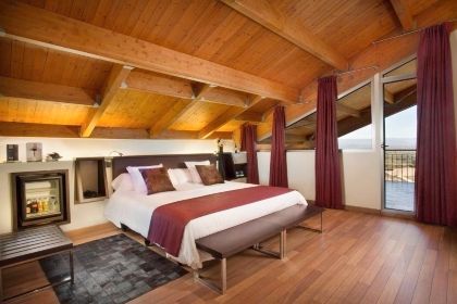 Hoteles para San Valentín en Álava con vistas a viñedos