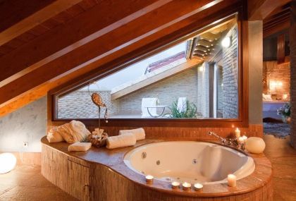 Mejor hotel para San Valentín en País Vasco con jacuzzi privado
