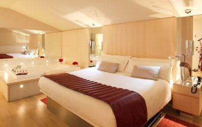 hoteles del amor en Barcelona para parejas